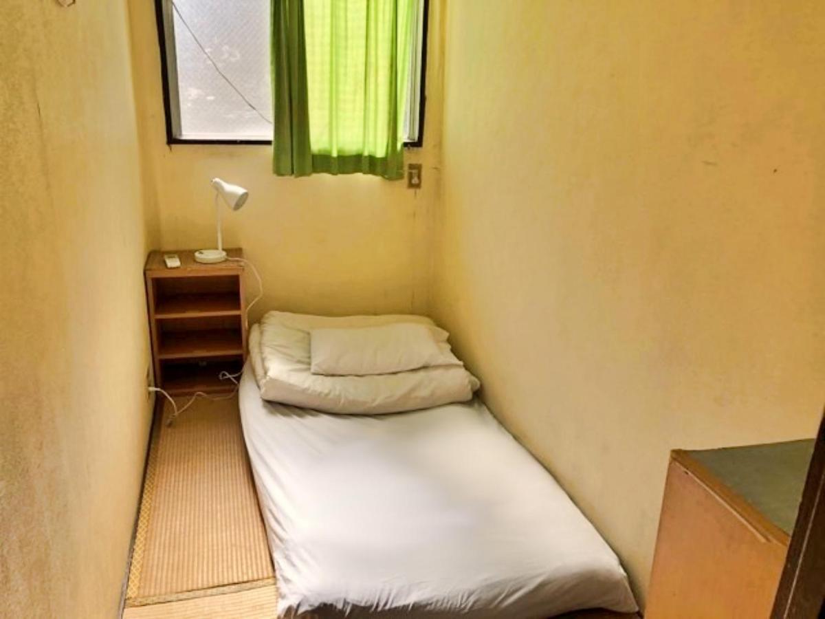 Готель Peace House Sachi Осака Екстер'єр фото