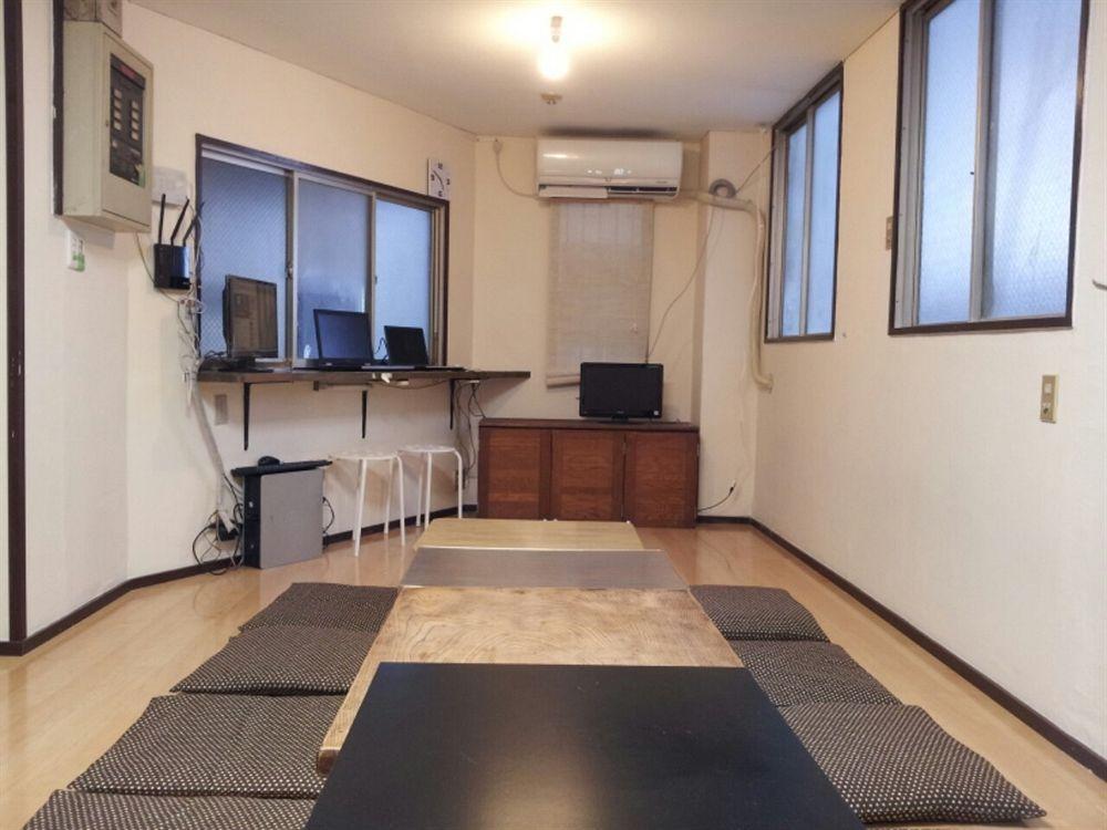 Готель Peace House Sachi Осака Екстер'єр фото
